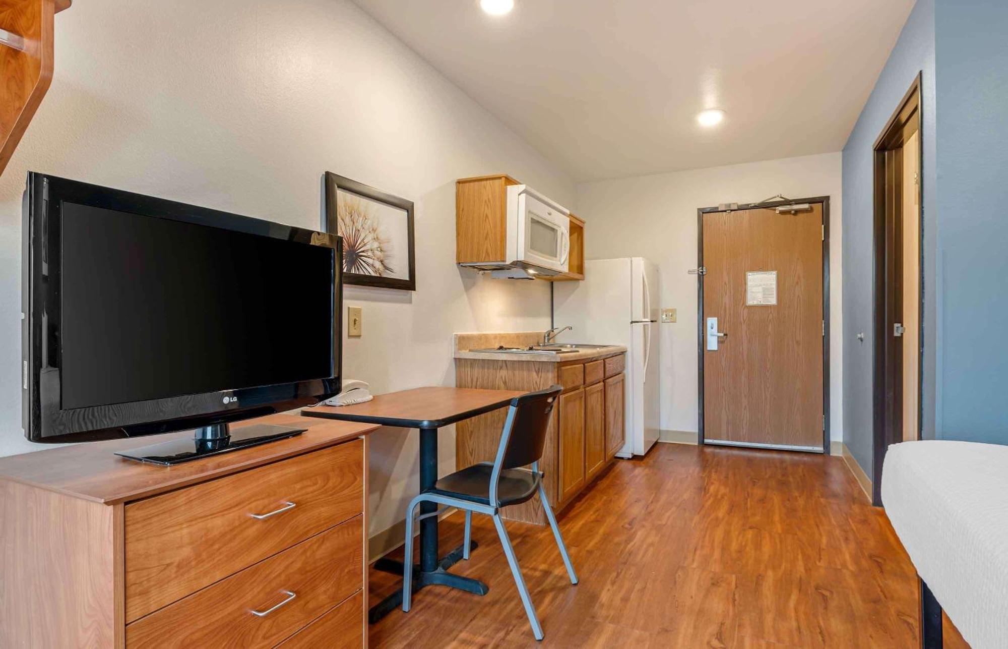 Extended Stay America Select Suites - Indianapolis - Greenwood Exterior foto